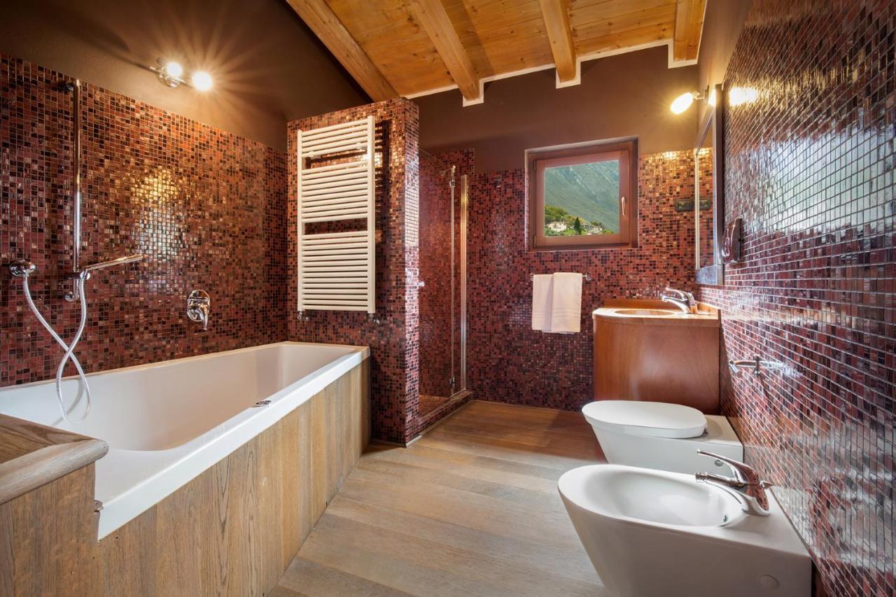 Villa Cipressi - Luxuri Lounge - Malcesine Extérieur photo