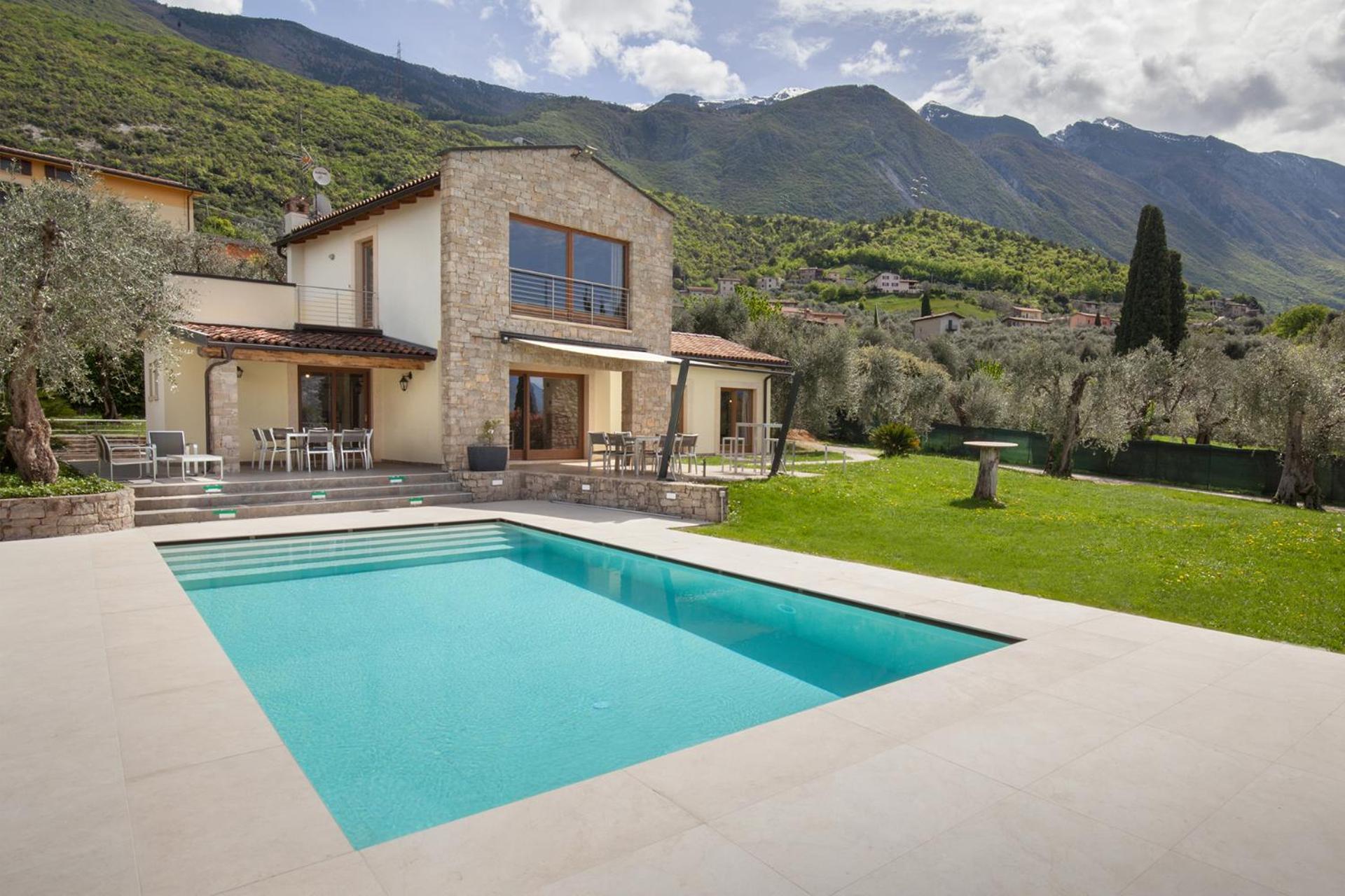 Villa Cipressi - Luxuri Lounge - Malcesine Extérieur photo