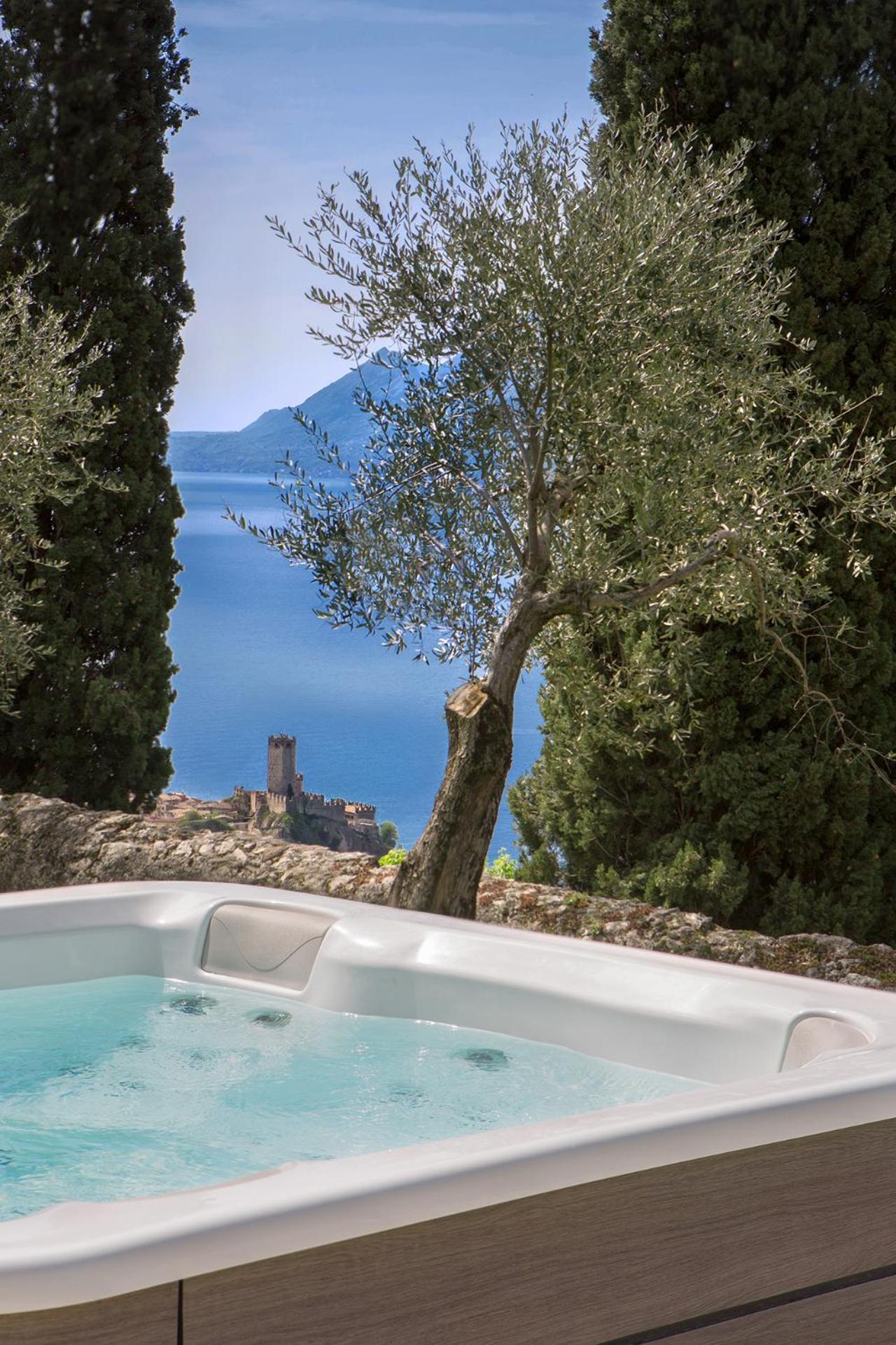 Villa Cipressi - Luxuri Lounge - Malcesine Extérieur photo